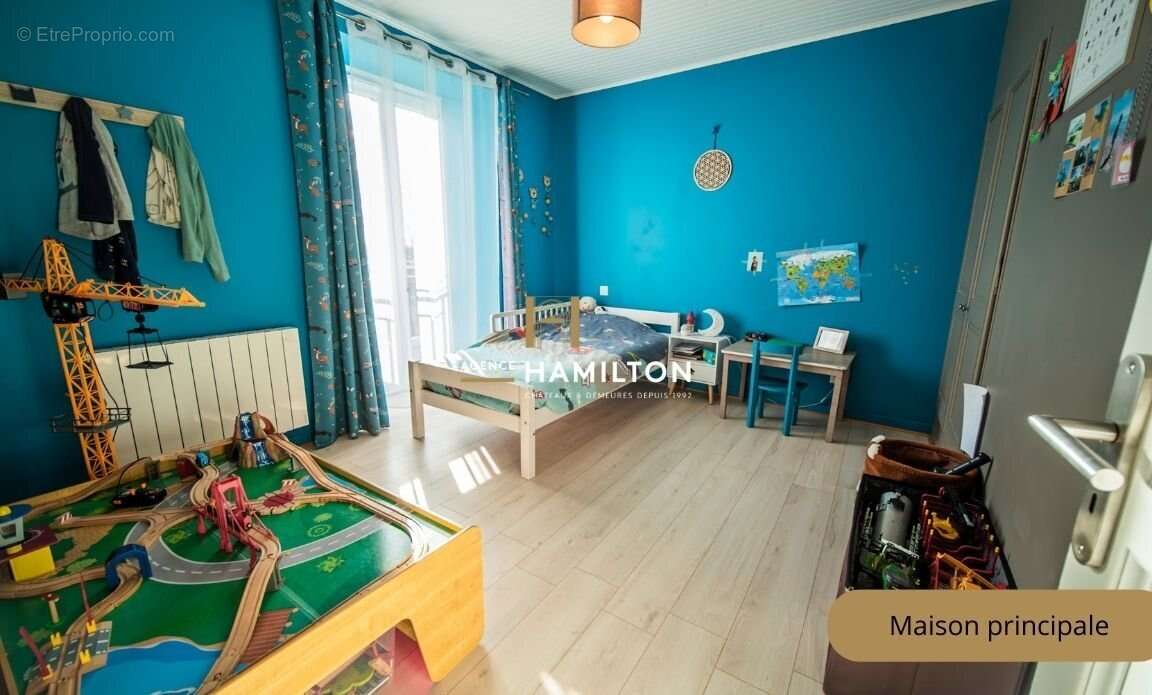 Maison à SAINTE-CROIX