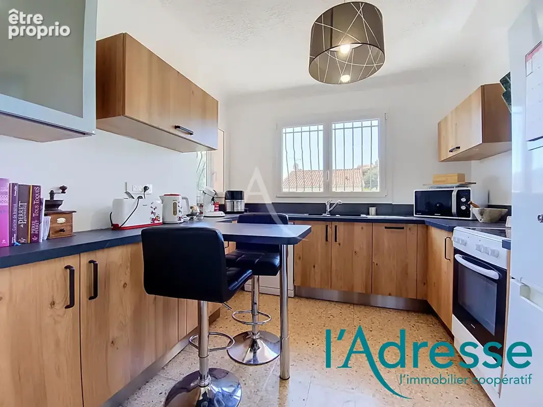 Quartier résidentiel Minelle, agréable villa 132 m², 2 appartements, parkings & grand garage 26m2! - photo 4