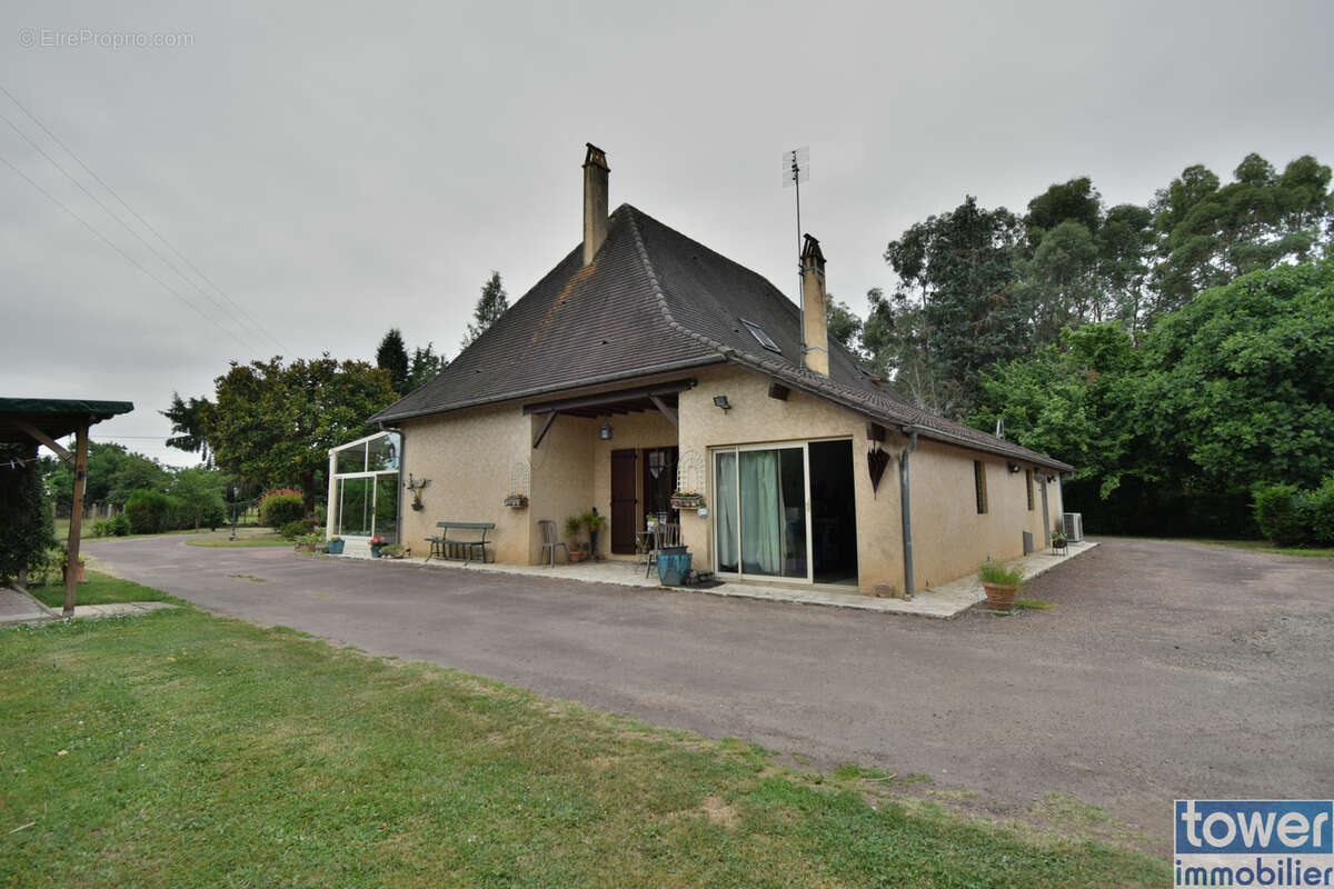 Maison à PRIGONRIEUX