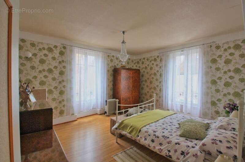 Maison à SAINT-LEON