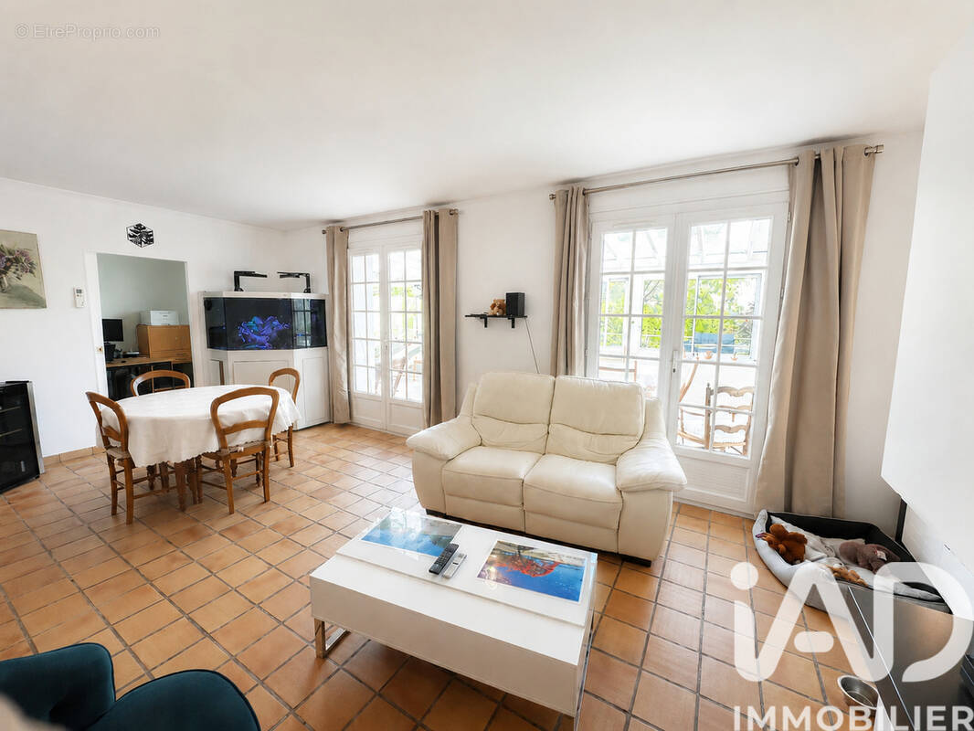 Photo 1 - Maison à BRUNOY