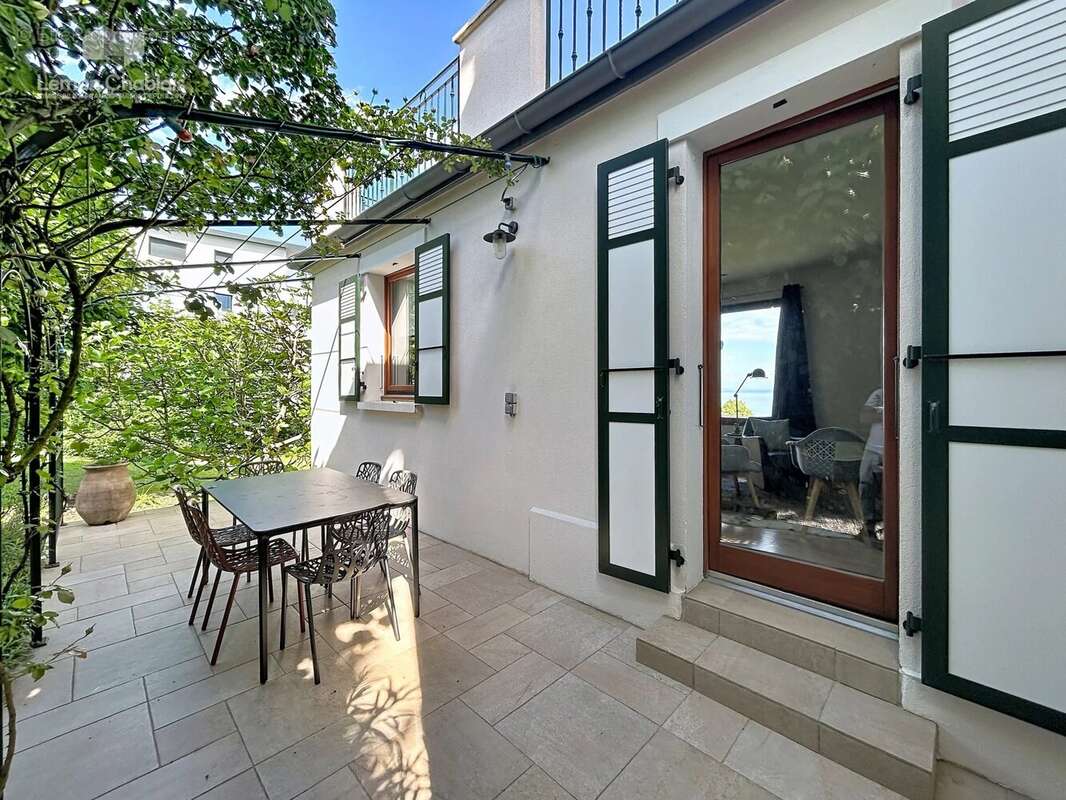 Évian-les-Bains - Maison de ville - photo 14