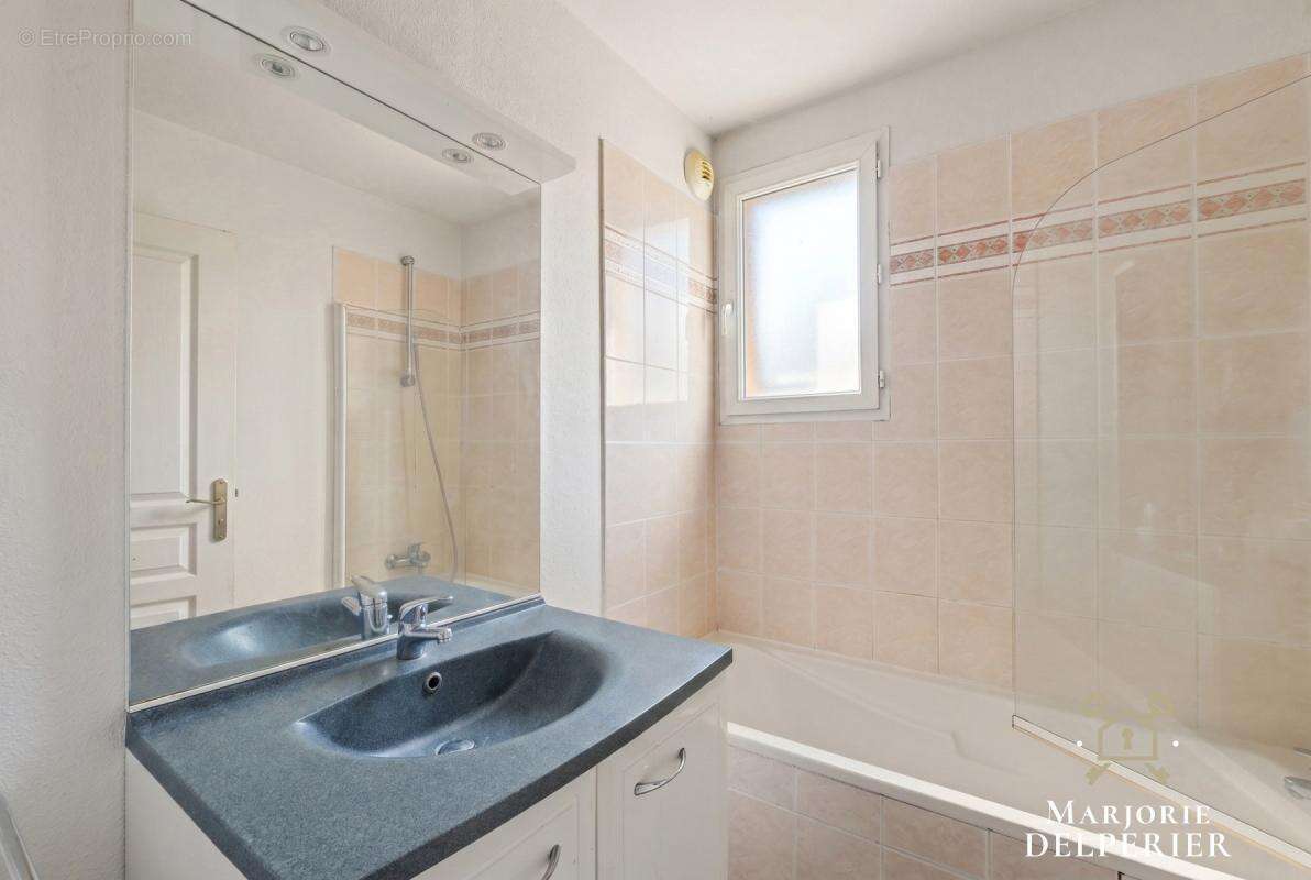 Appartement à BERAT