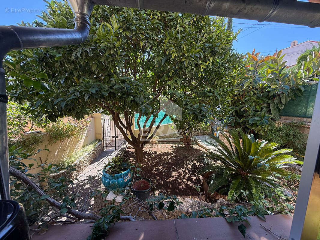 Appartement à LE CANNET