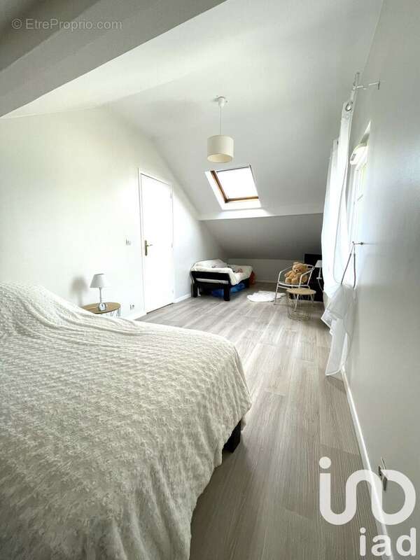 Photo 7 - Maison à LIVRY-GARGAN