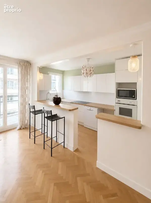Gambetta - Appartement 3 pièces de 74,42m2 avec balcon de 12 m2 vue sur cour et jardin ! - photo 2