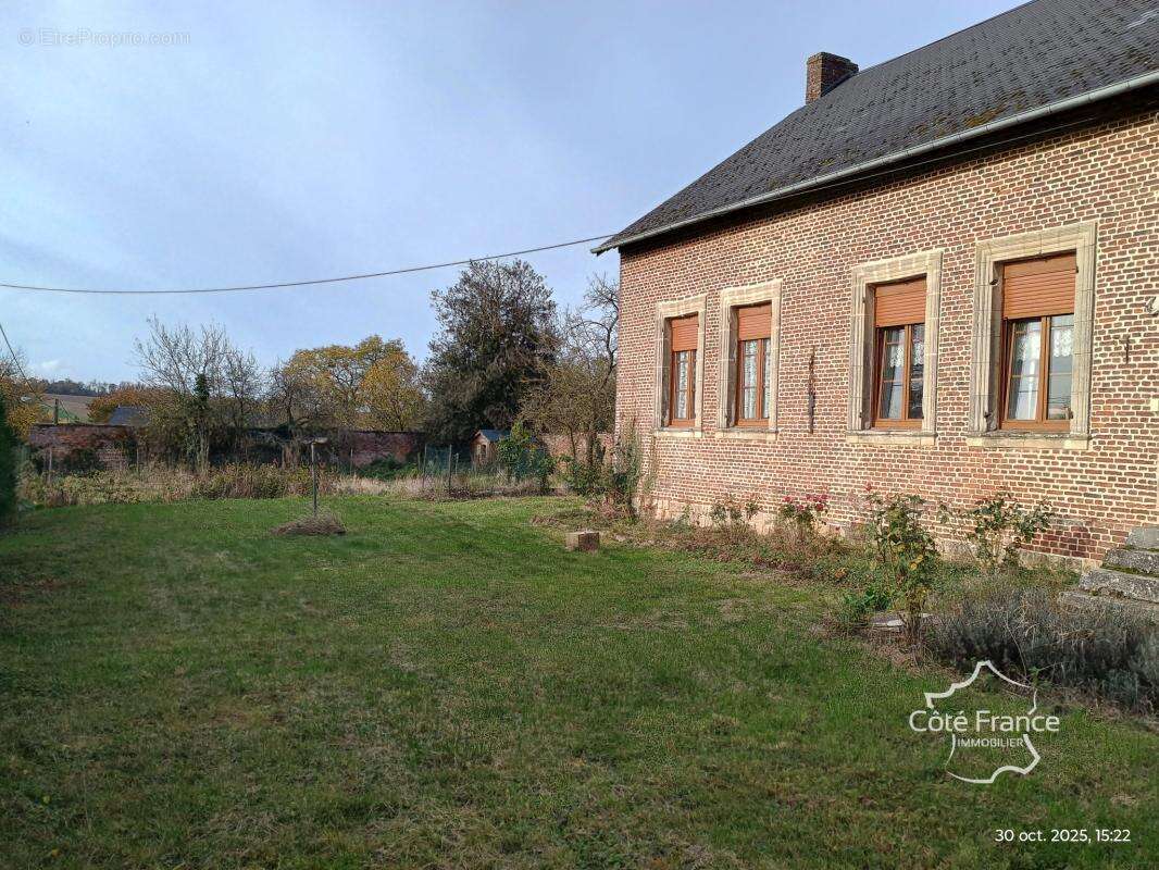 Maison à HOURY