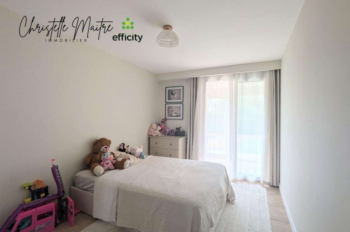 Maison à SAINT-MARTIN-DE-CRAU