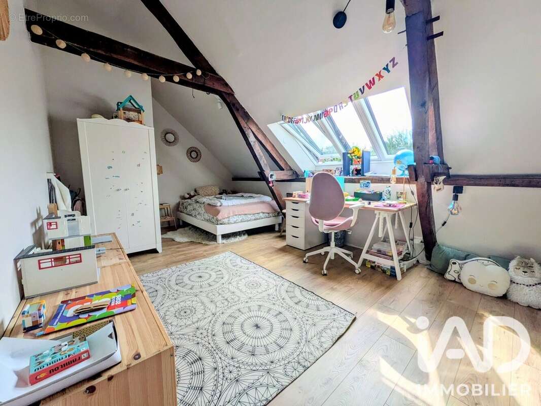 Maison 117 m² à Villamee  - photo 9
