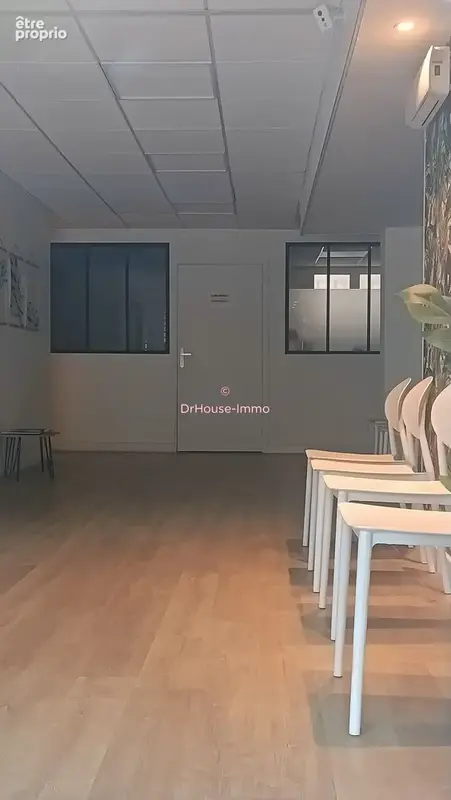 Commerce 50 m² à vendre à Marseille-4e (13004) - photo 3
