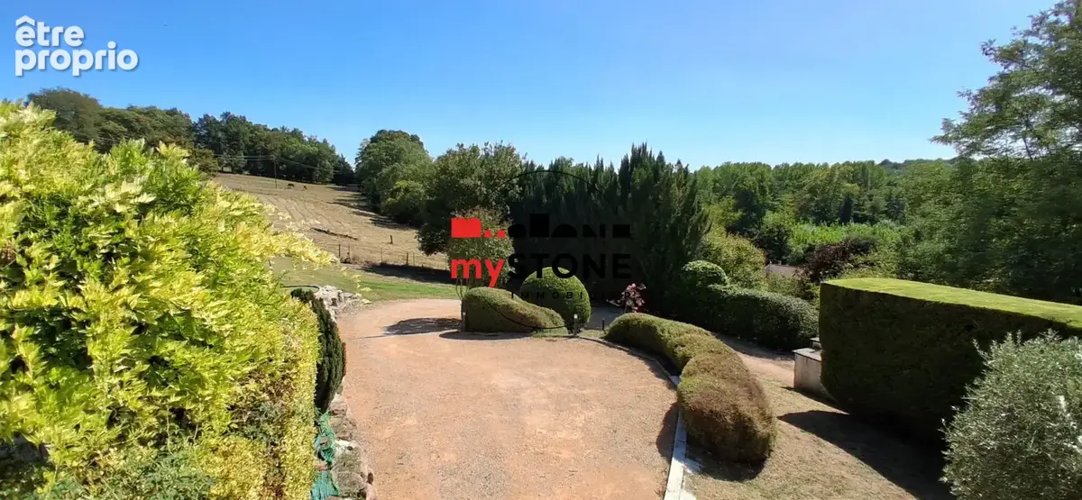 GUEREINS - Maison 130 m² au calme avec piscine - photo 2