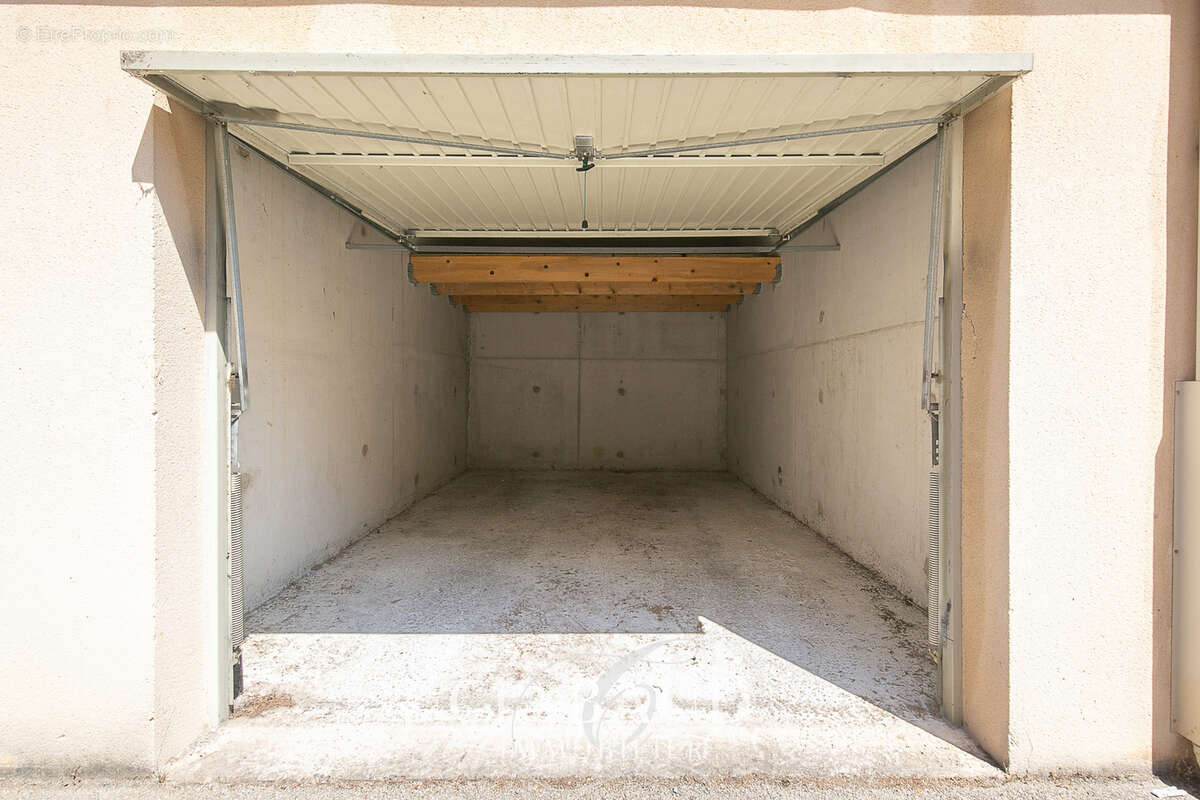Appartement traversant T3 78,46 m2 garage et parking avec vue panoramique - photo 13