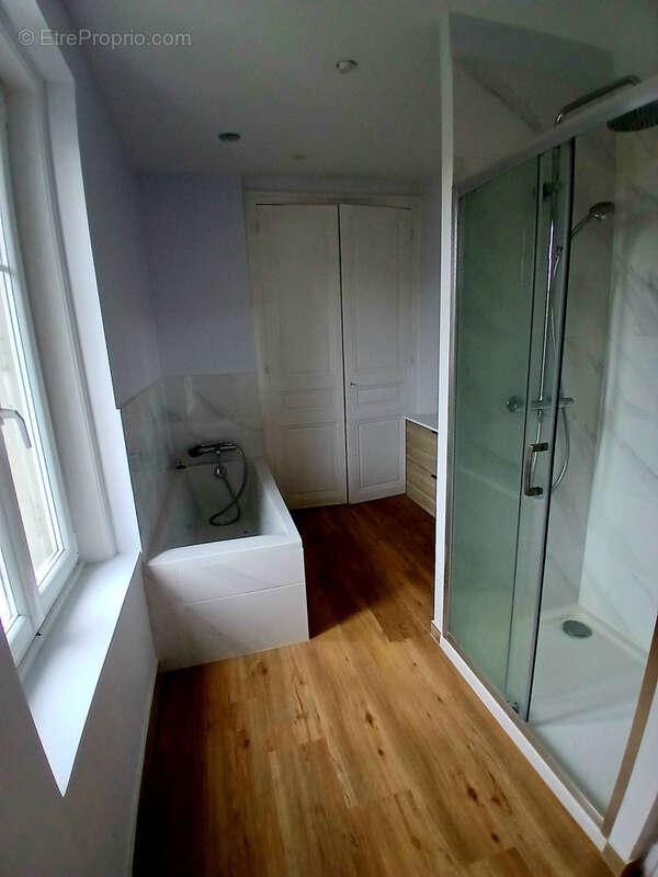 Maison à VILLELOIN-COULANGE