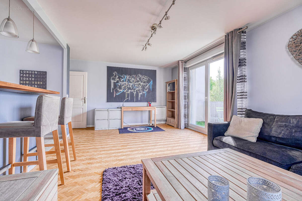 Appartement à CHESSY