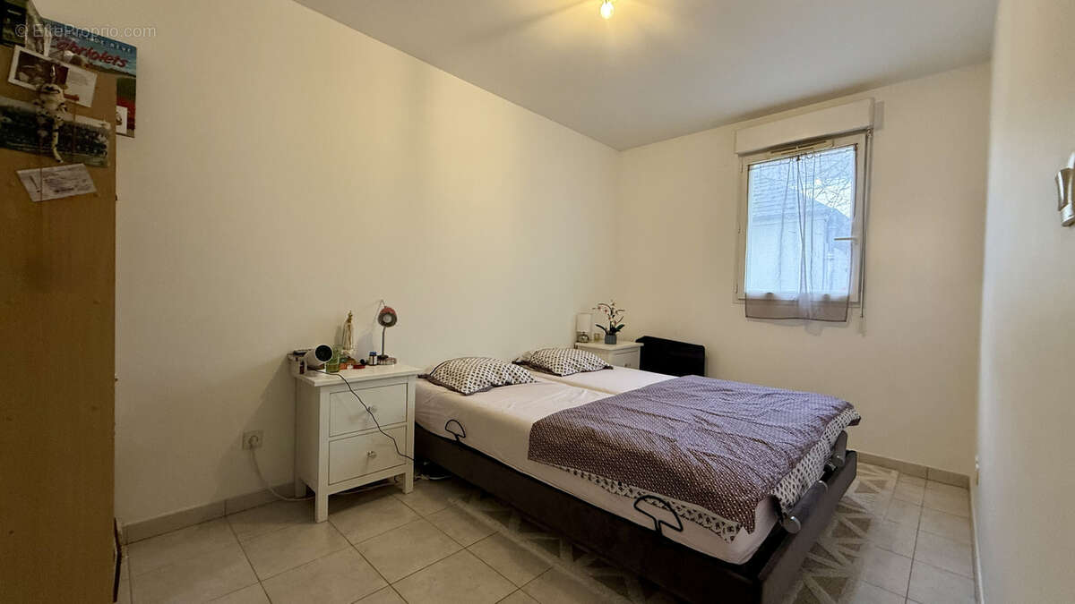 Appartement à LA VILLE-AUX-DAMES