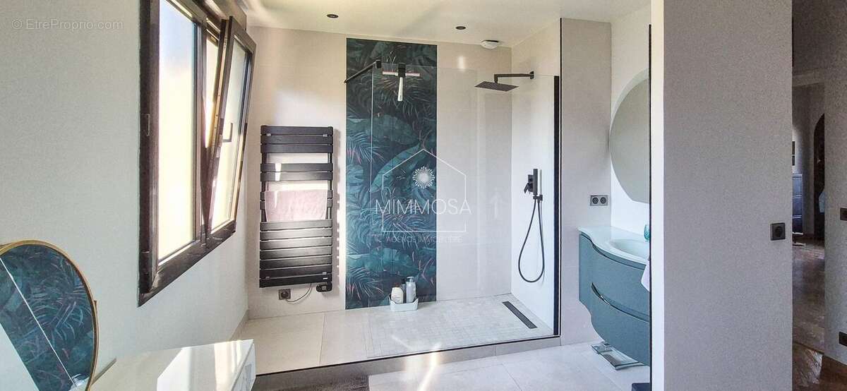 Maison à LES PAVILLONS-SOUS-BOIS