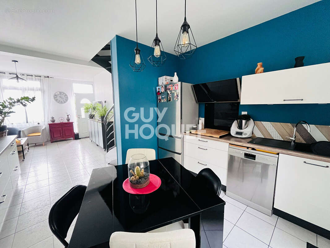 Appartement à LA GOUESNIERE