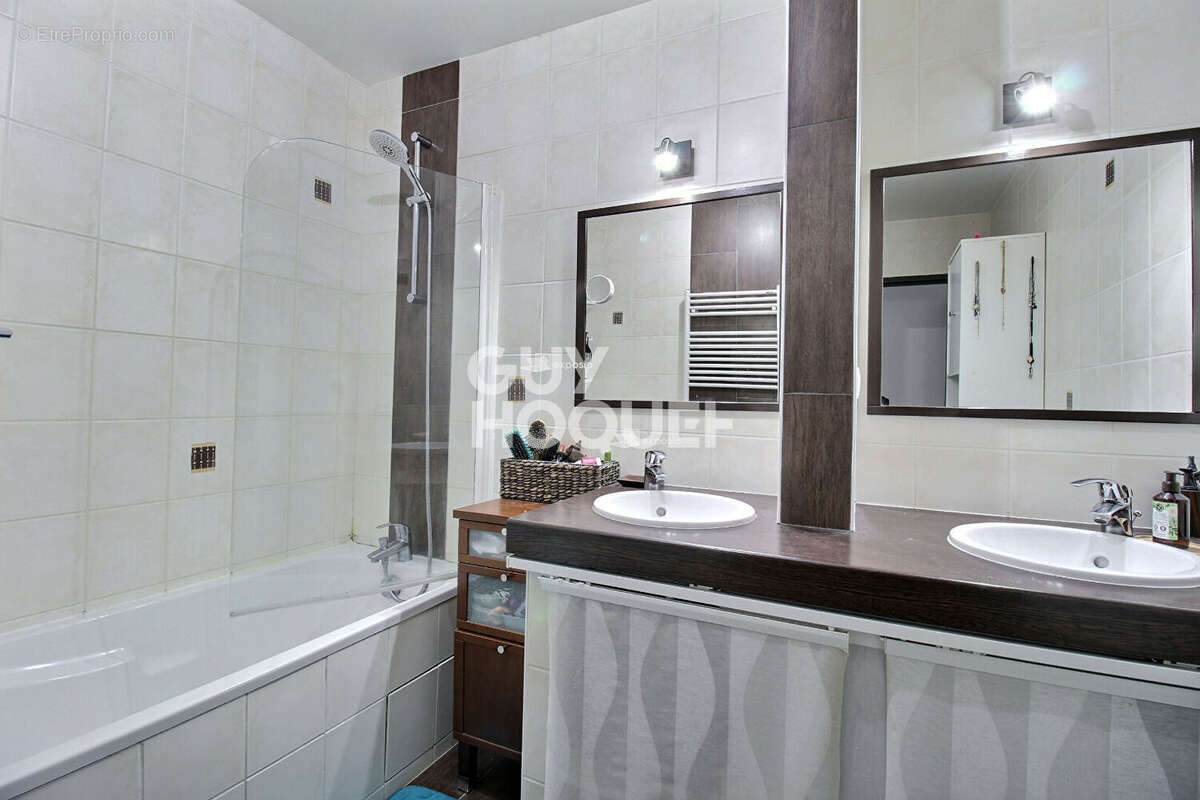 Maison à MALZEVILLE