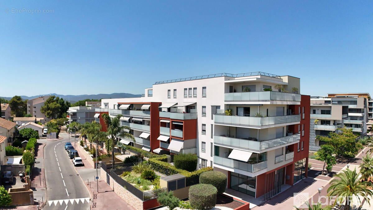 Appartement à FREJUS