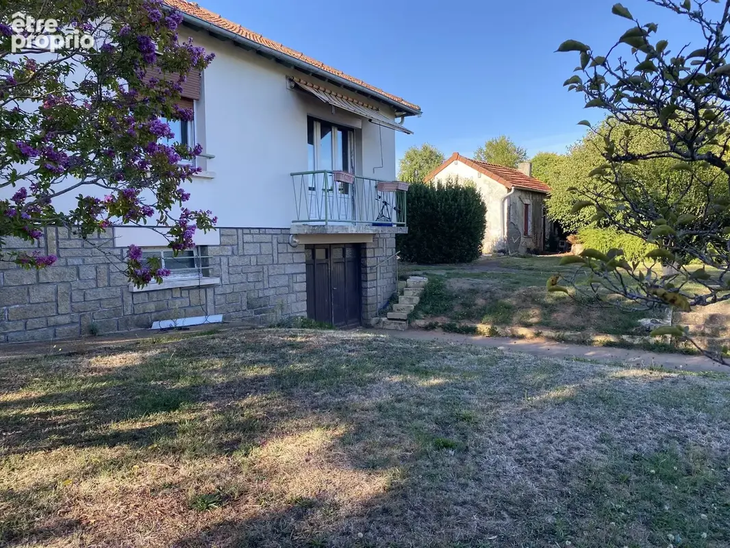 Maison à NEUVIC-ENTIER