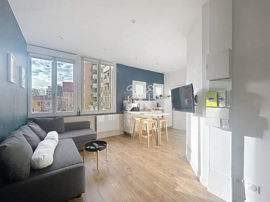 Appartement à LYON-8E