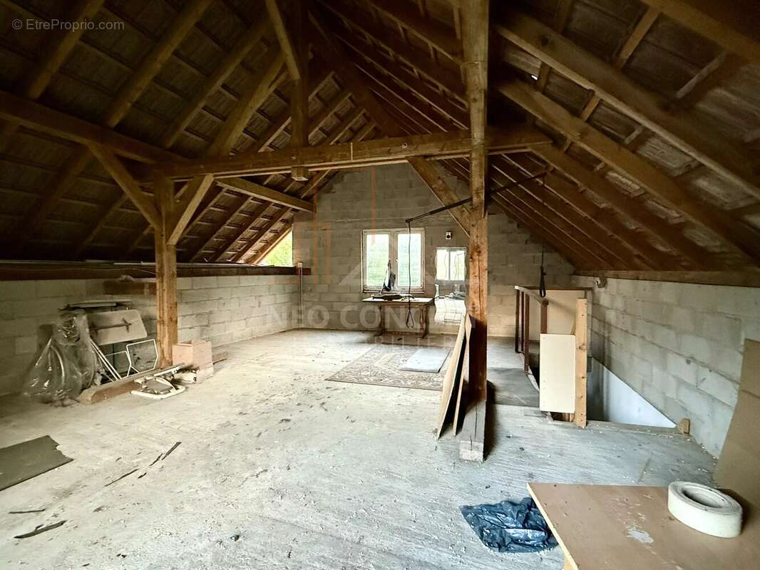 Maison à PREUSCHDORF