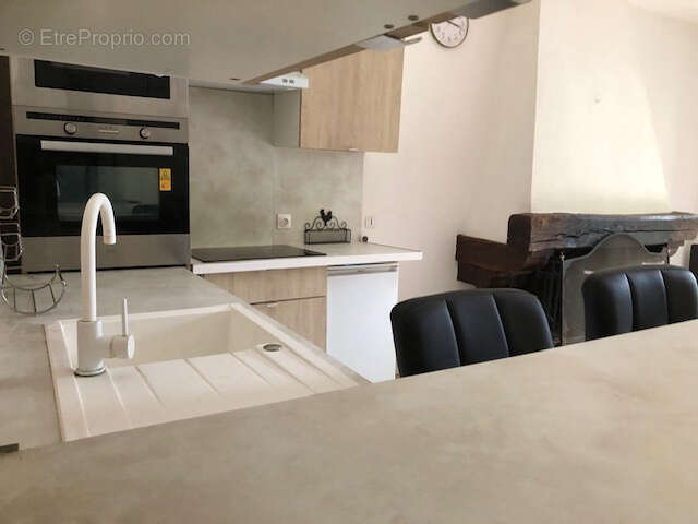 Appartement à SAMOIS-SUR-SEINE