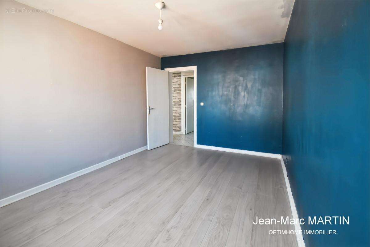 LILLE – T4 de 71,58 m² avec balcon et garage à proximité du Jardin des Plantes - photo 6