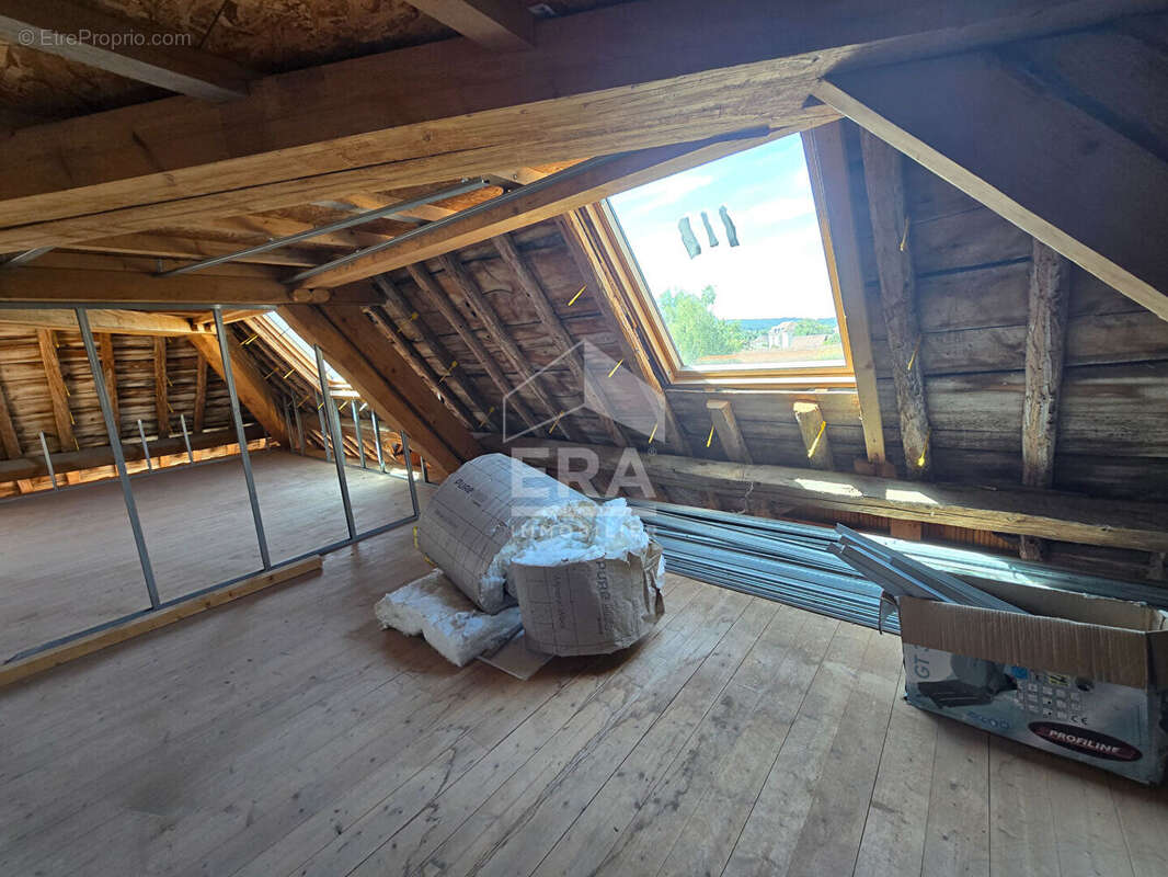 Appartement à LEVIER