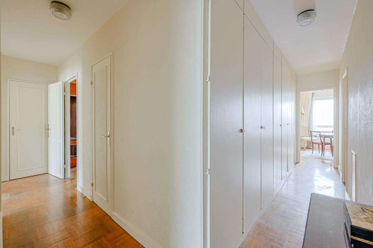 Appartement à PARIS-12E