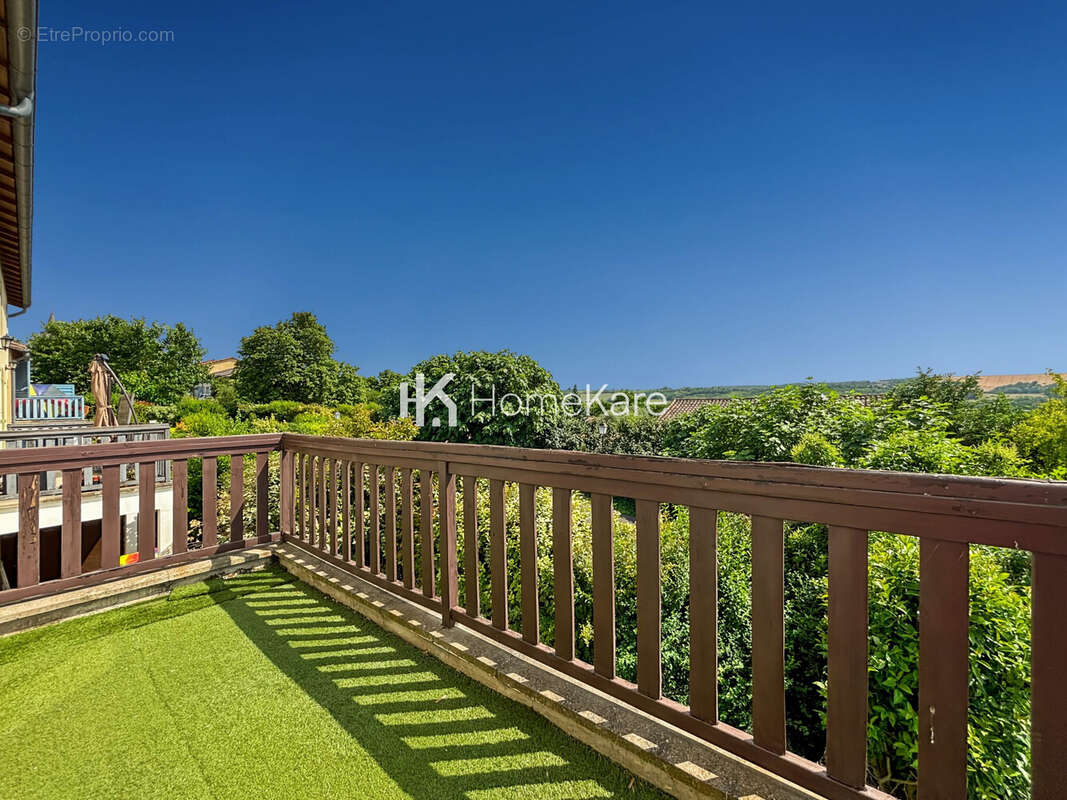 Appartement à AVIGNONET-LAURAGAIS