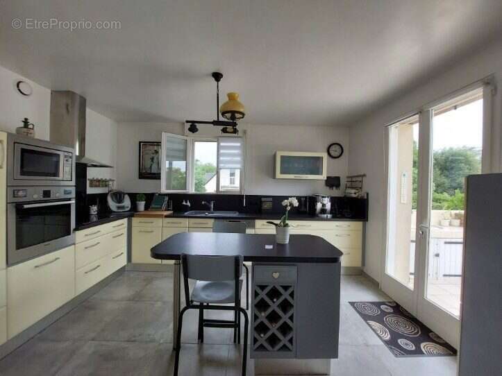 Maison à SAINT-PAIR-SUR-MER