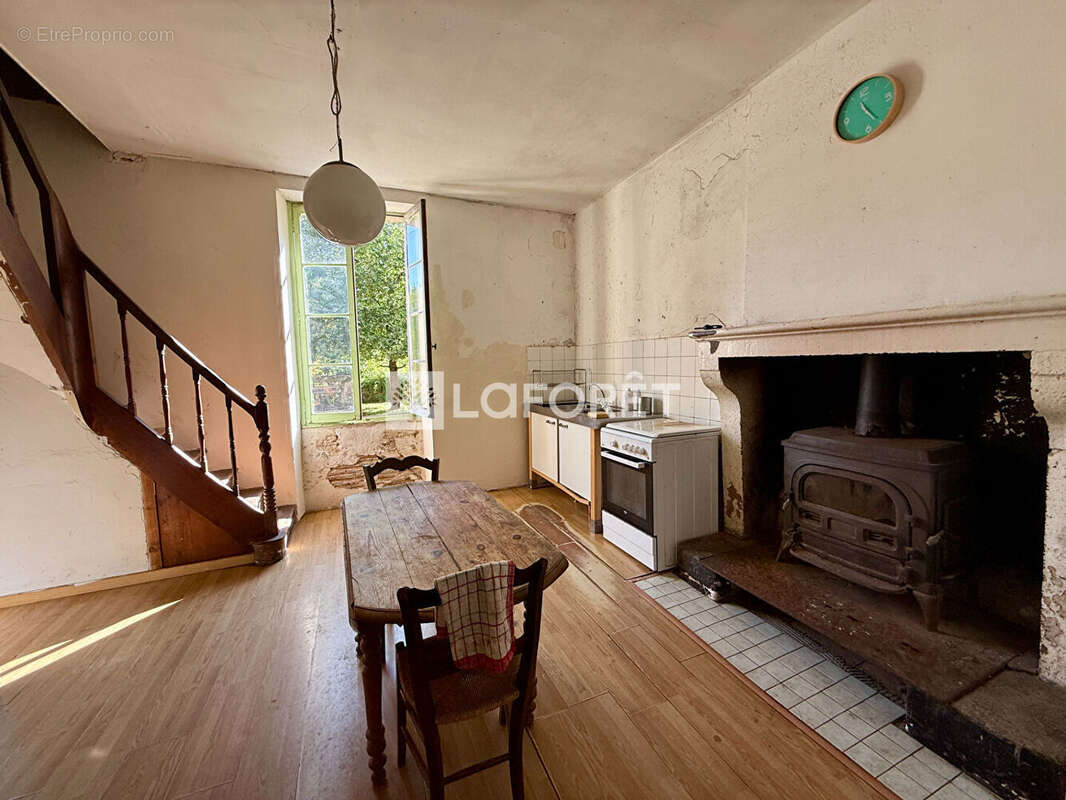 Maison à CASTETS-EN-DORTHE