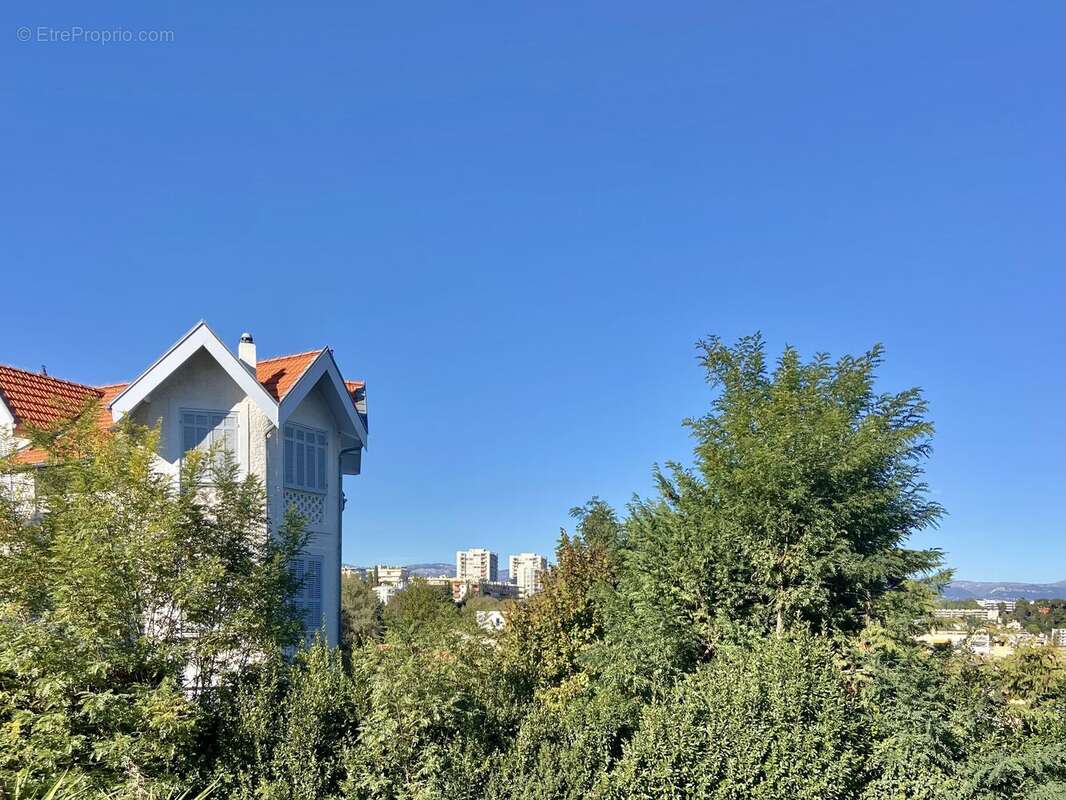 Appartement 115 m² à Antibes  - photo 9
