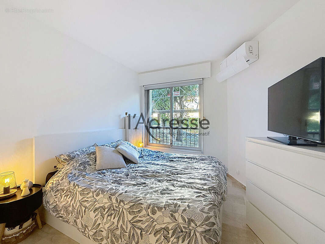 Appartement à MANDELIEU-LA-NAPOULE