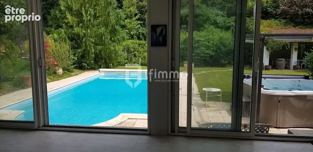Maison avec piscine sur les hauteurs du Brunstatt - photo 8