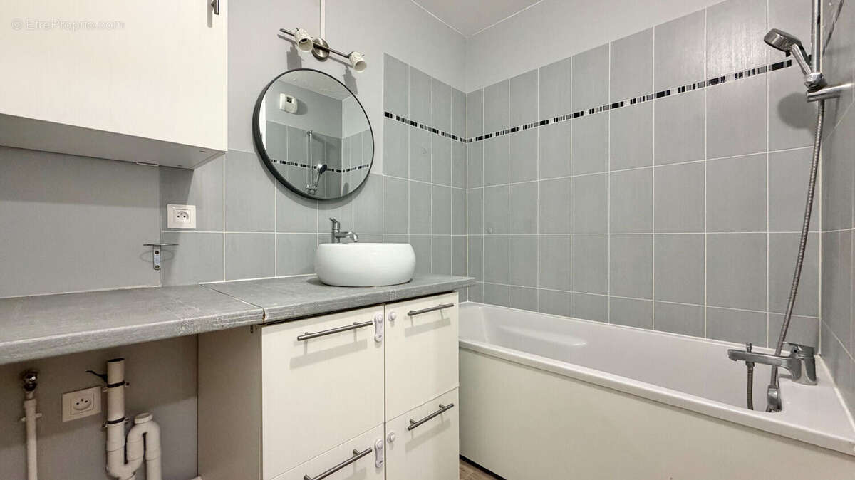 Appartement à CORBEIL-ESSONNES