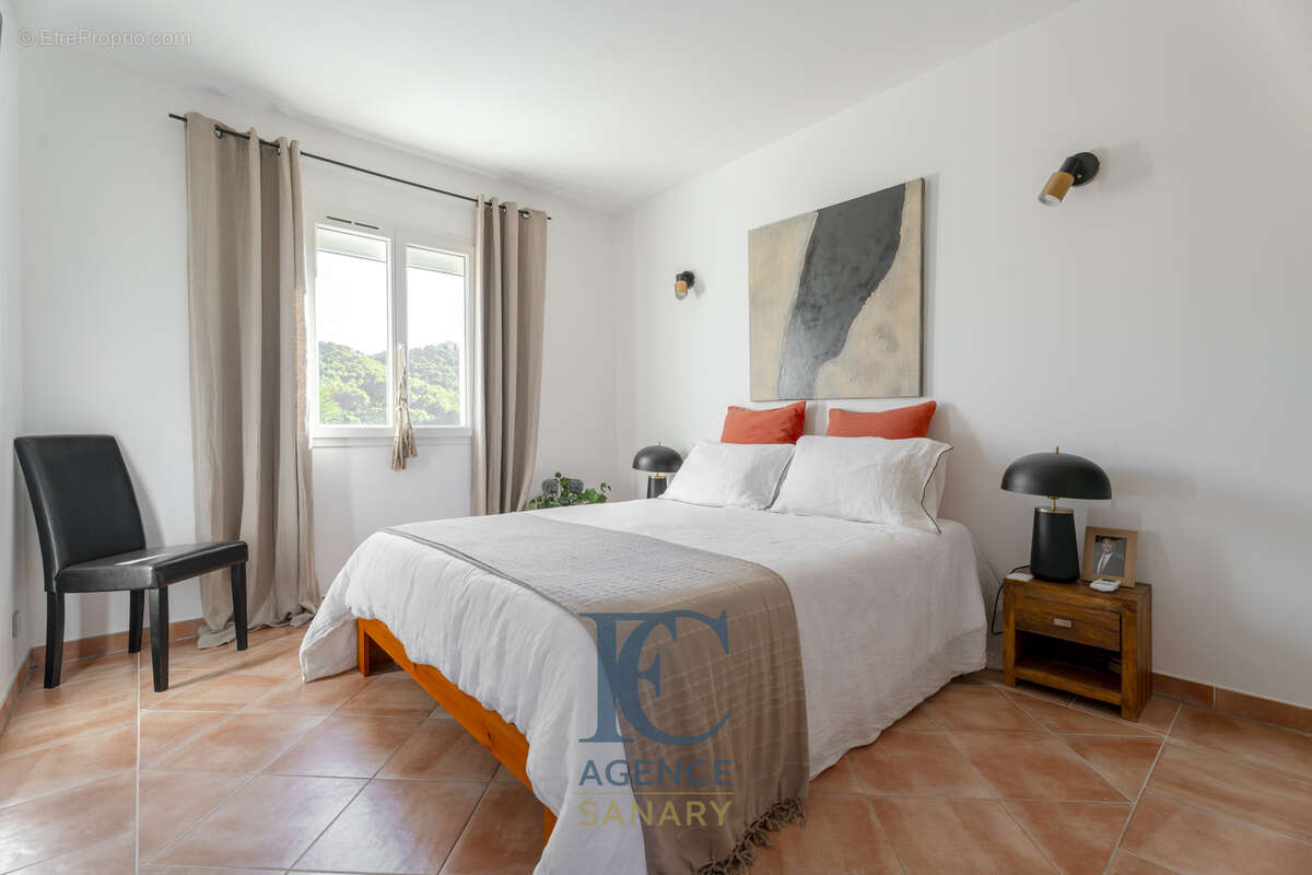 Maison à LE CASTELLET