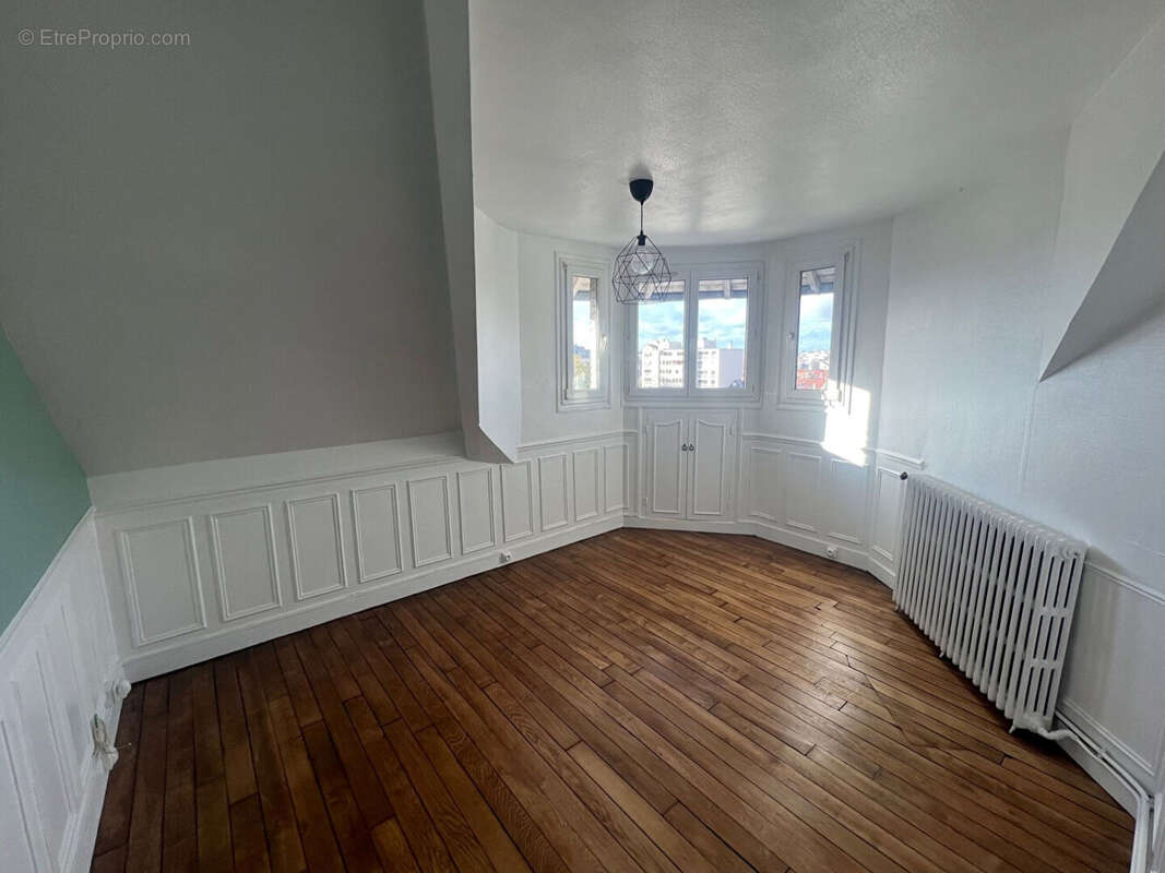 Appartement à HOUILLES