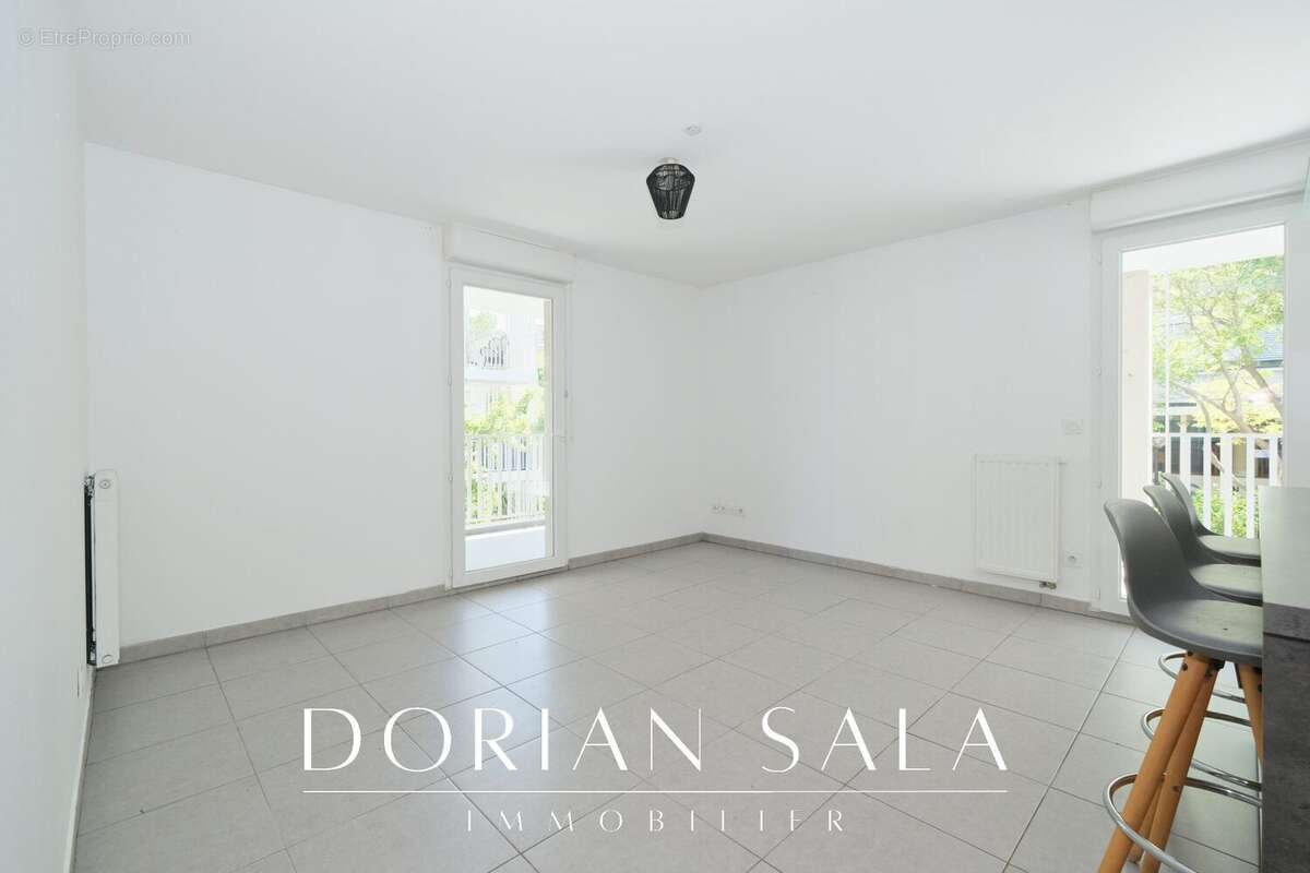 Appartement à MARSEILLE-10E