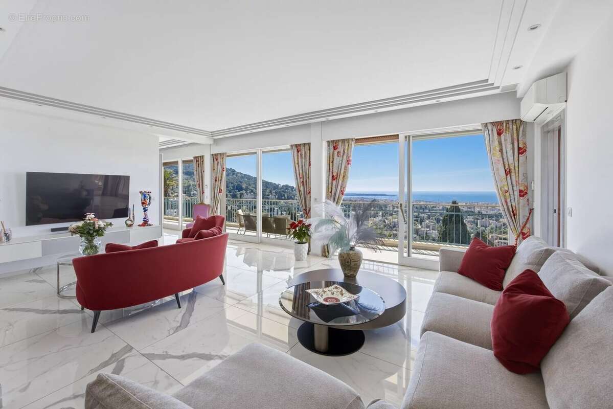 Appartement à LE CANNET