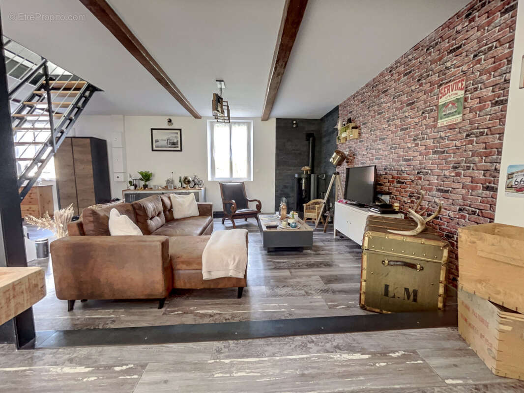 Maison à CHEPY