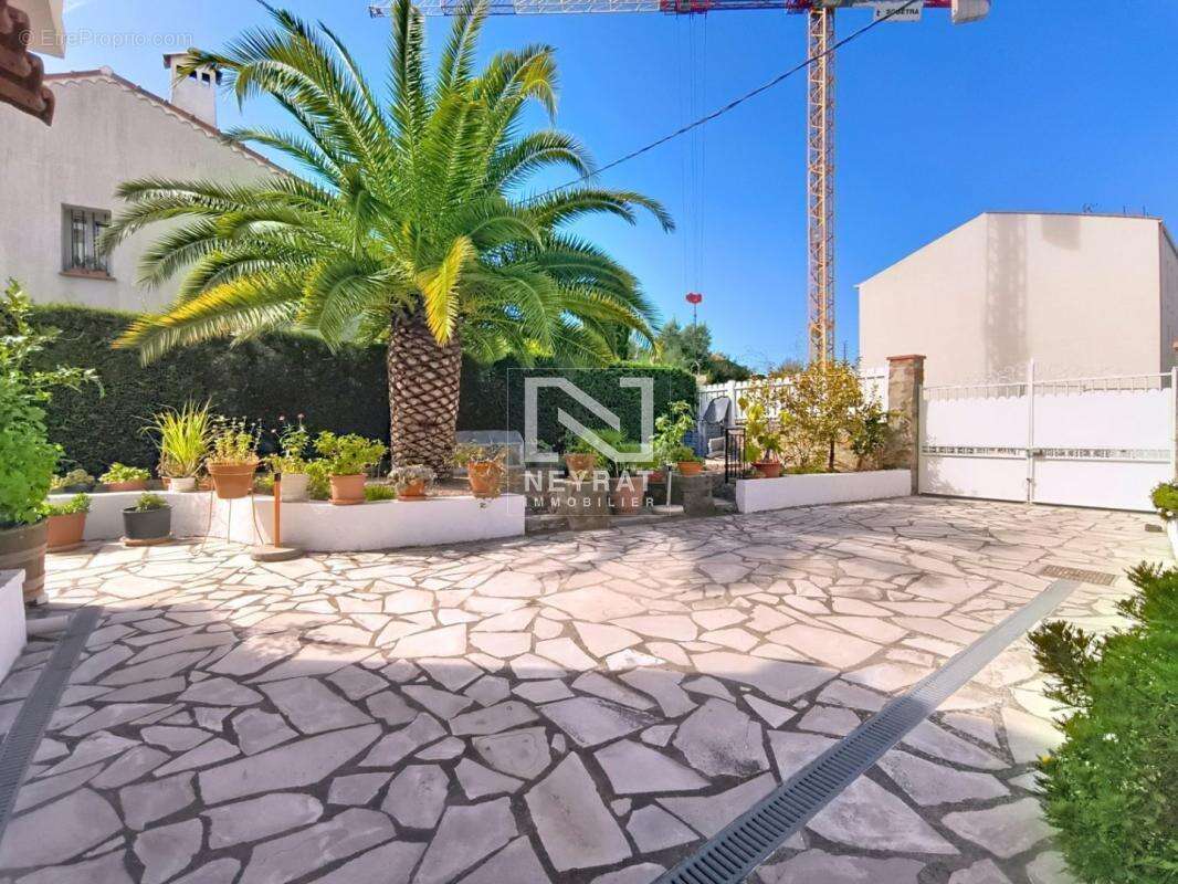 Saint raphael a proximite du centre - photo 4