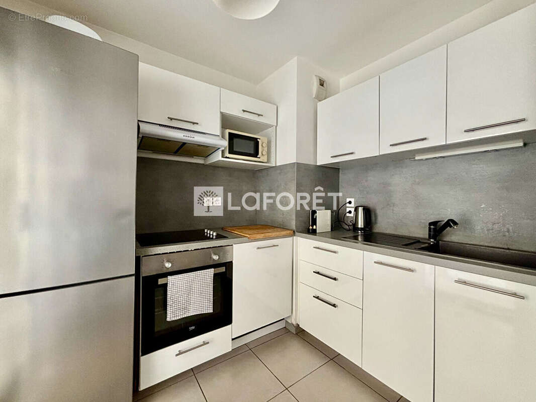 Appartement à MARSEILLE-2E