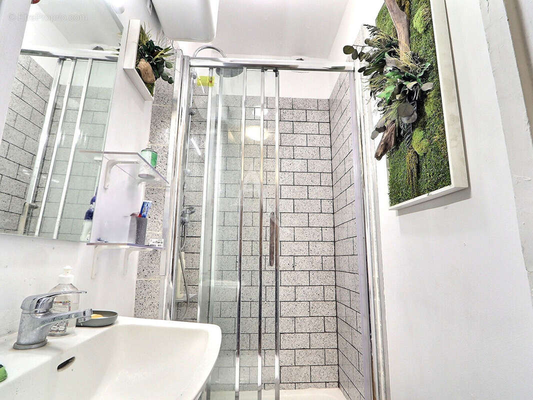 Appartement à LA COURNEUVE