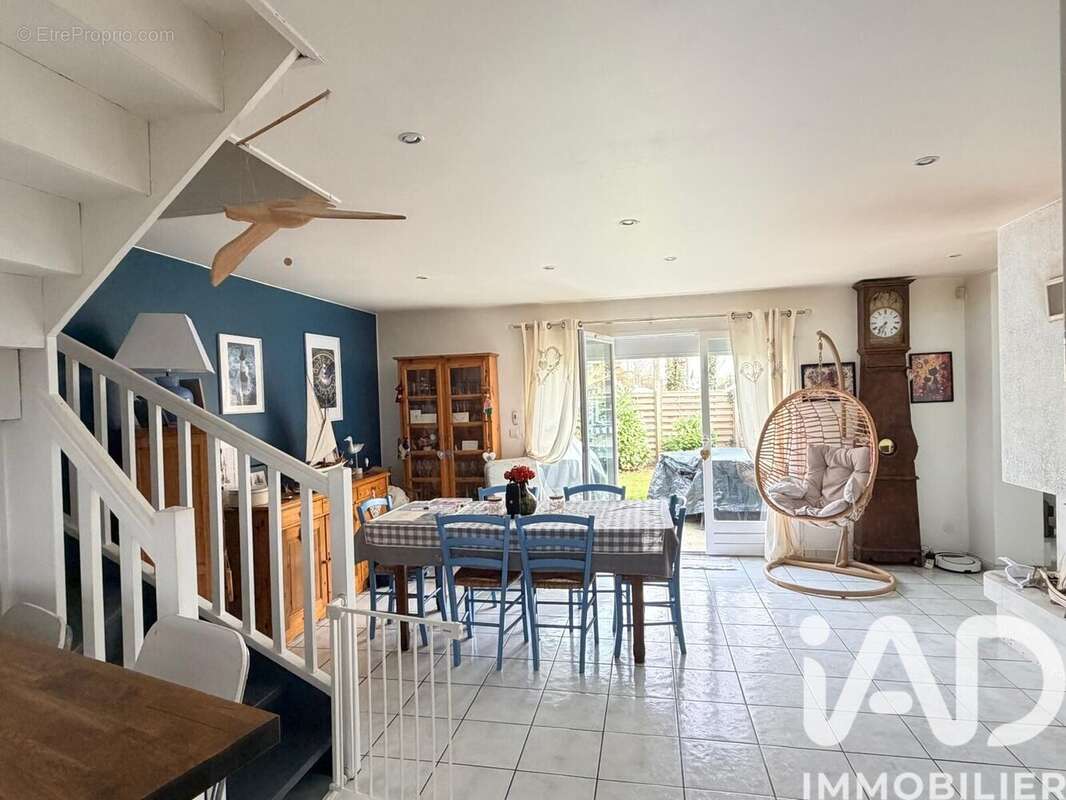 Photo 9 - Maison à PONTAULT-COMBAULT