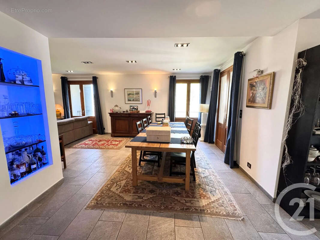 Maison à PINO