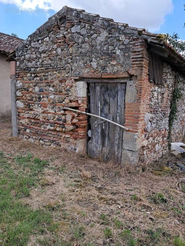 Maison à MONTESQUIEU
