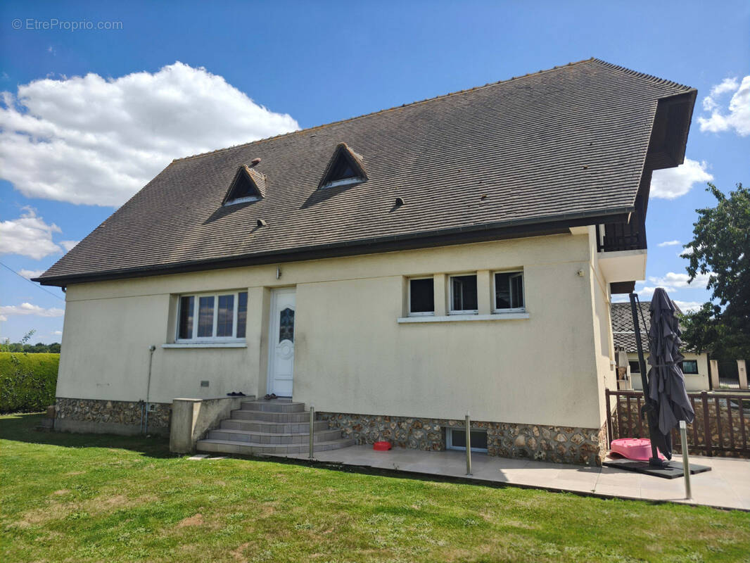 Maison à BERNAY