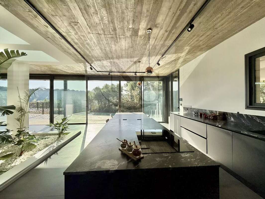 Maison à AIX-EN-PROVENCE